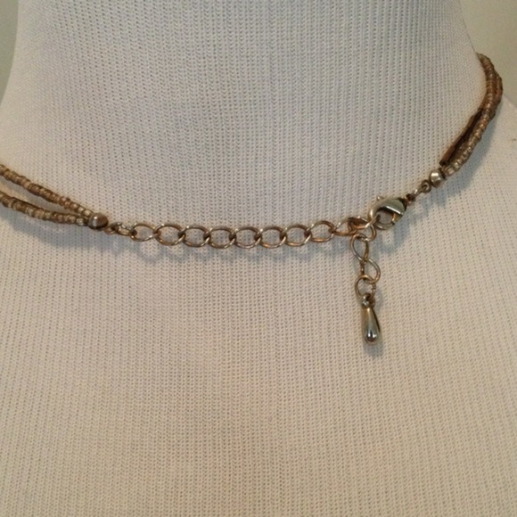 Square pendant on beaded chain - Picture 3 of 3